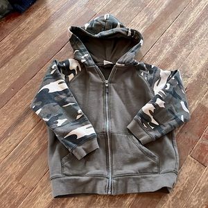 Camo boys sweatshirt